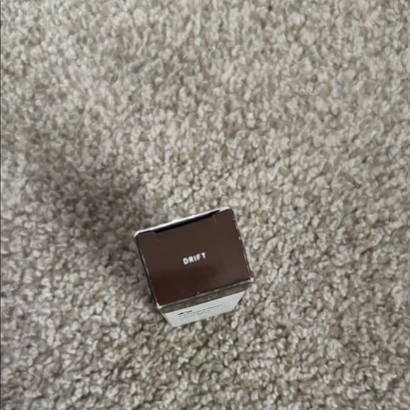 Glossier Cloud Paint: Drift - Picture 8 of 12